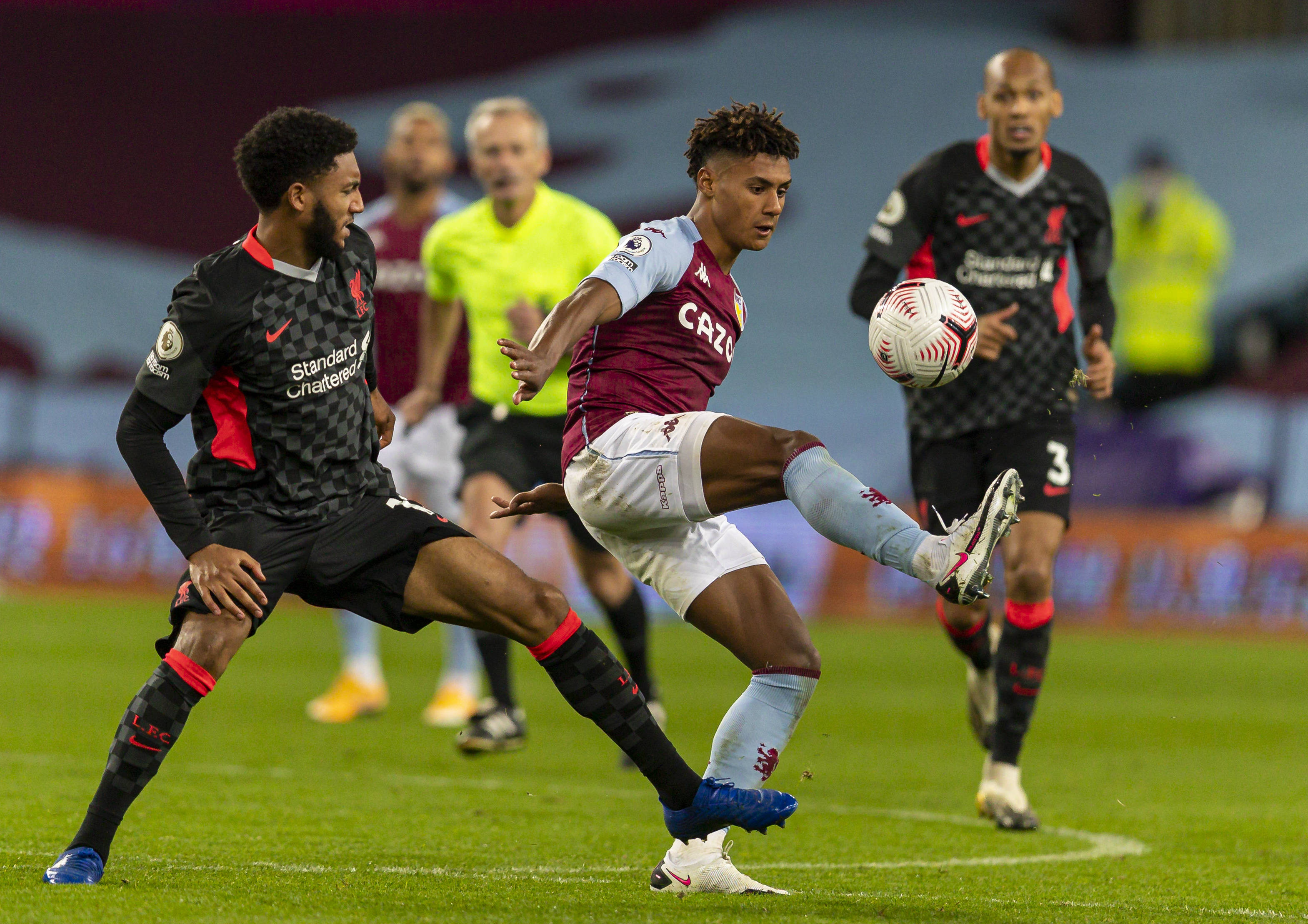 據重要一席 據重要一席